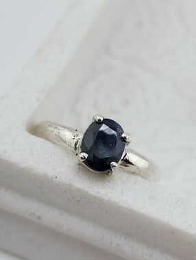 BLUE SAPPHIRE SOLITARY RING HANDMADE IN STERLING SILVER